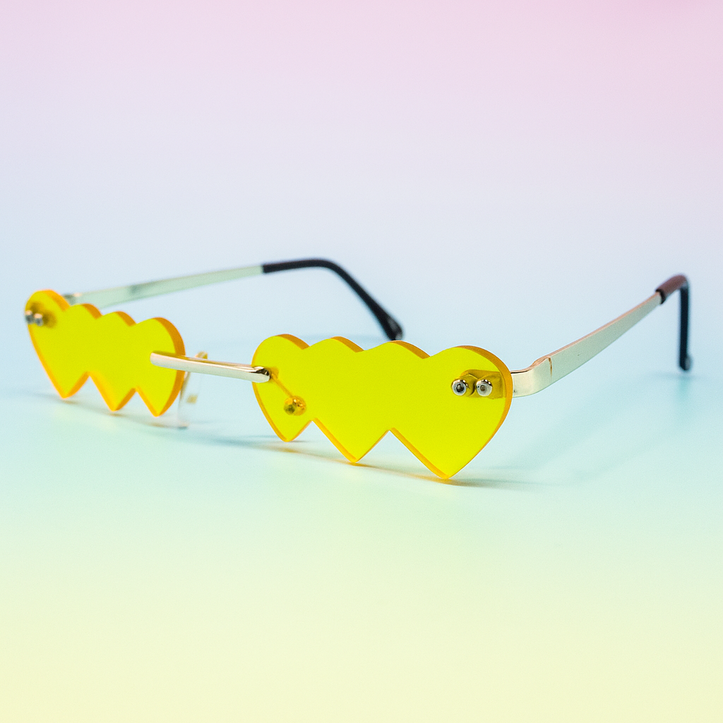 Gafas Sin Marco Corazón Amarillo UV400 | At Night Sunglasses