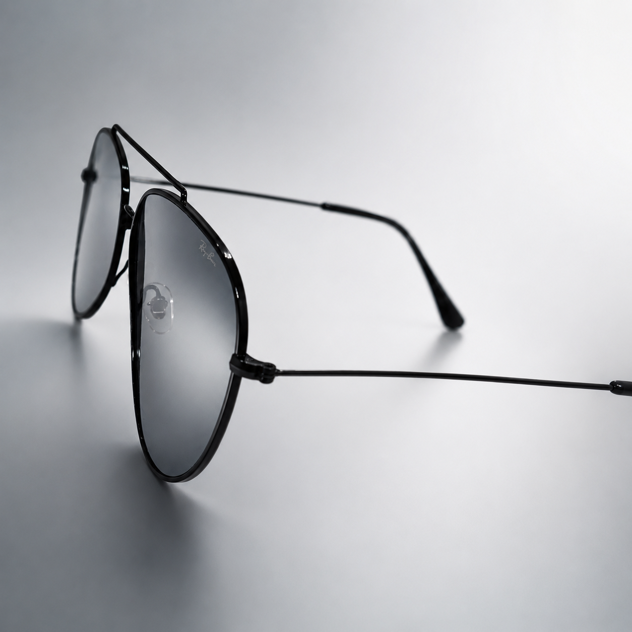 Gafas de Sol At Night Ray-Ban Aviator Reverse RBR0101S Gafas de Sol