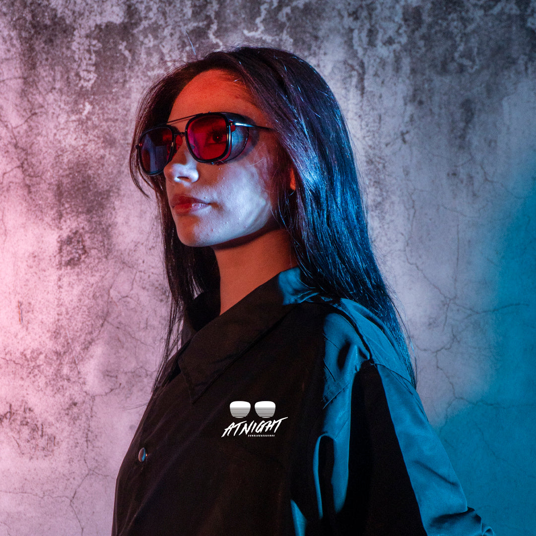 Gafas de Sol At Night Shield Red Metal | Estilo Futurista con Lentes Rojas UV400