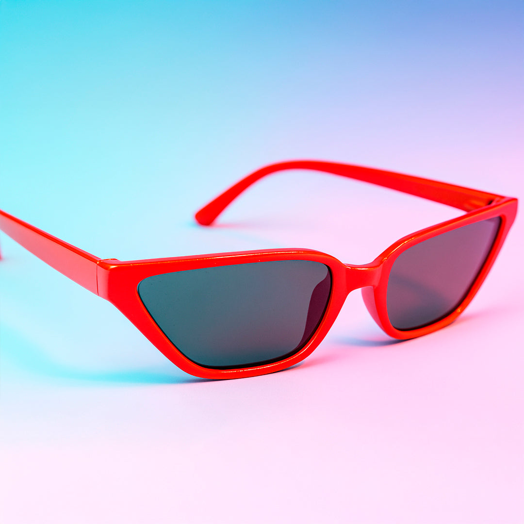 Gafas de Sol At Night - Triangular Retro Red / Lente Negro