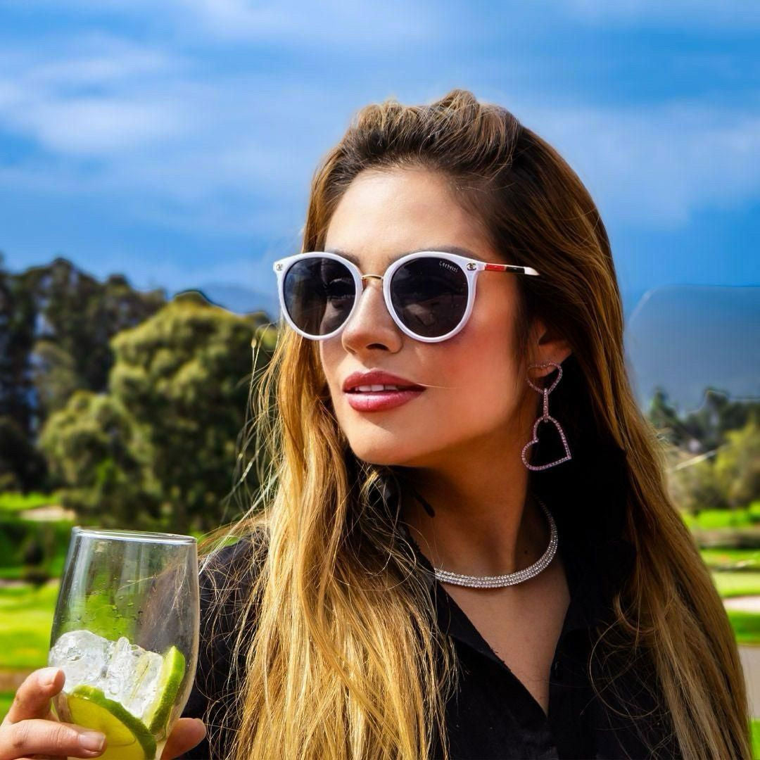 Gafas de Sol Chanel Redondas Clásic Blancas – At Night Sunglasses