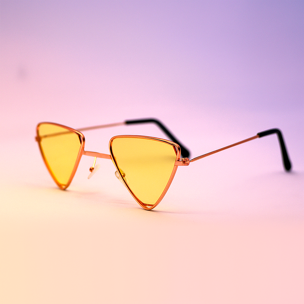 Gafas de Sol Triangular Vintage – At Night Sunglasses