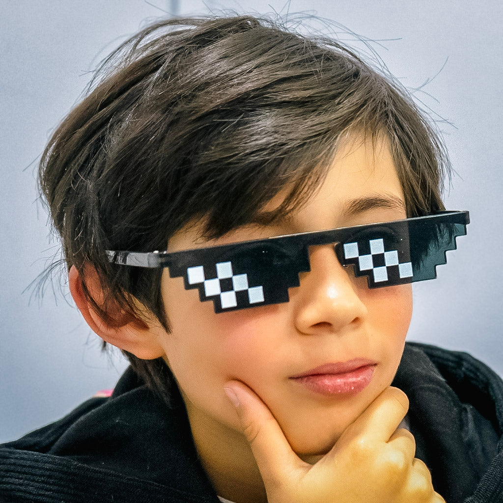 Gafas Meme Pixeladas | "Deal With It" Edición Adultos y Kids At Night