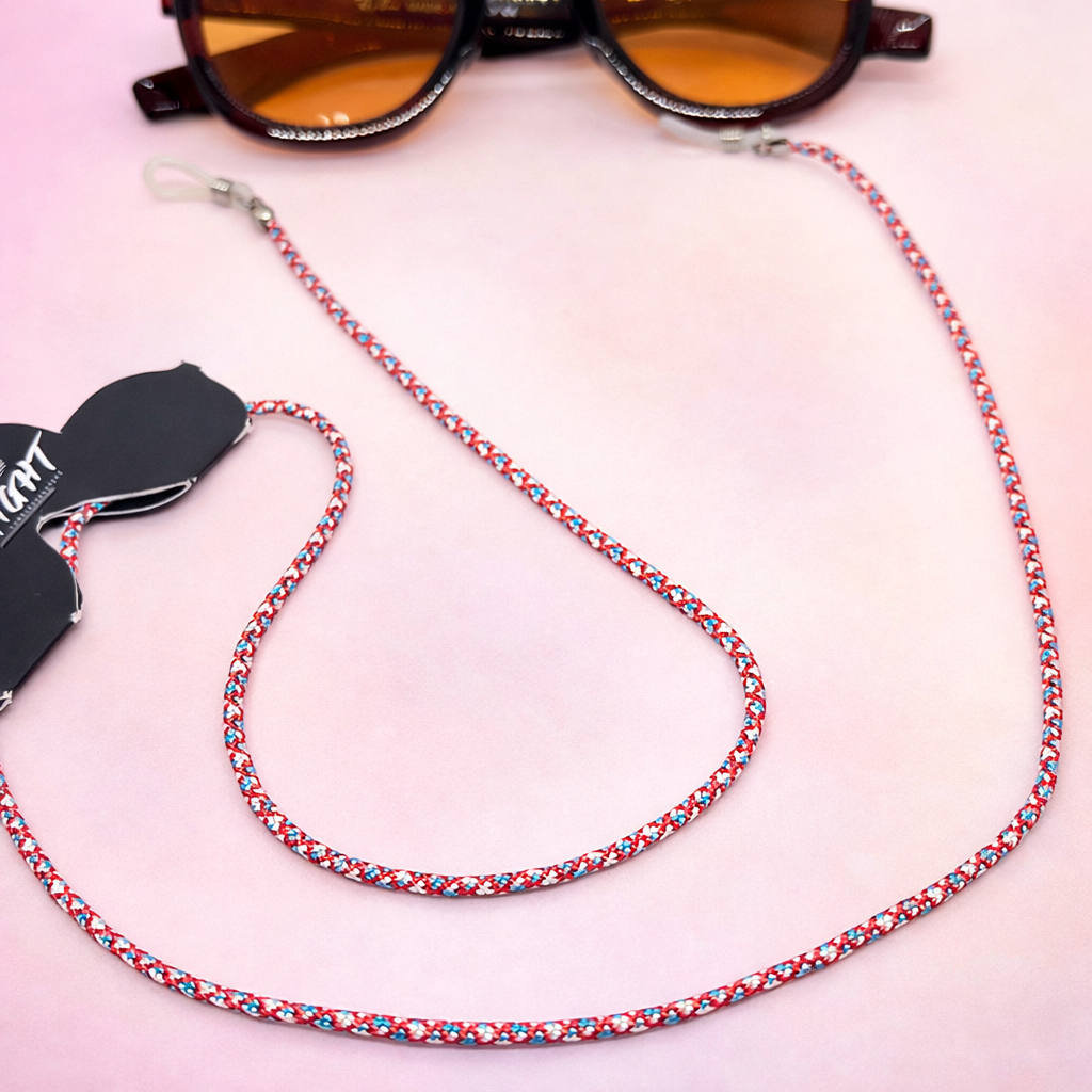 Sujetagafas Premium Trenzado – Cordón Ajustable para Gafas | AT NIGHT